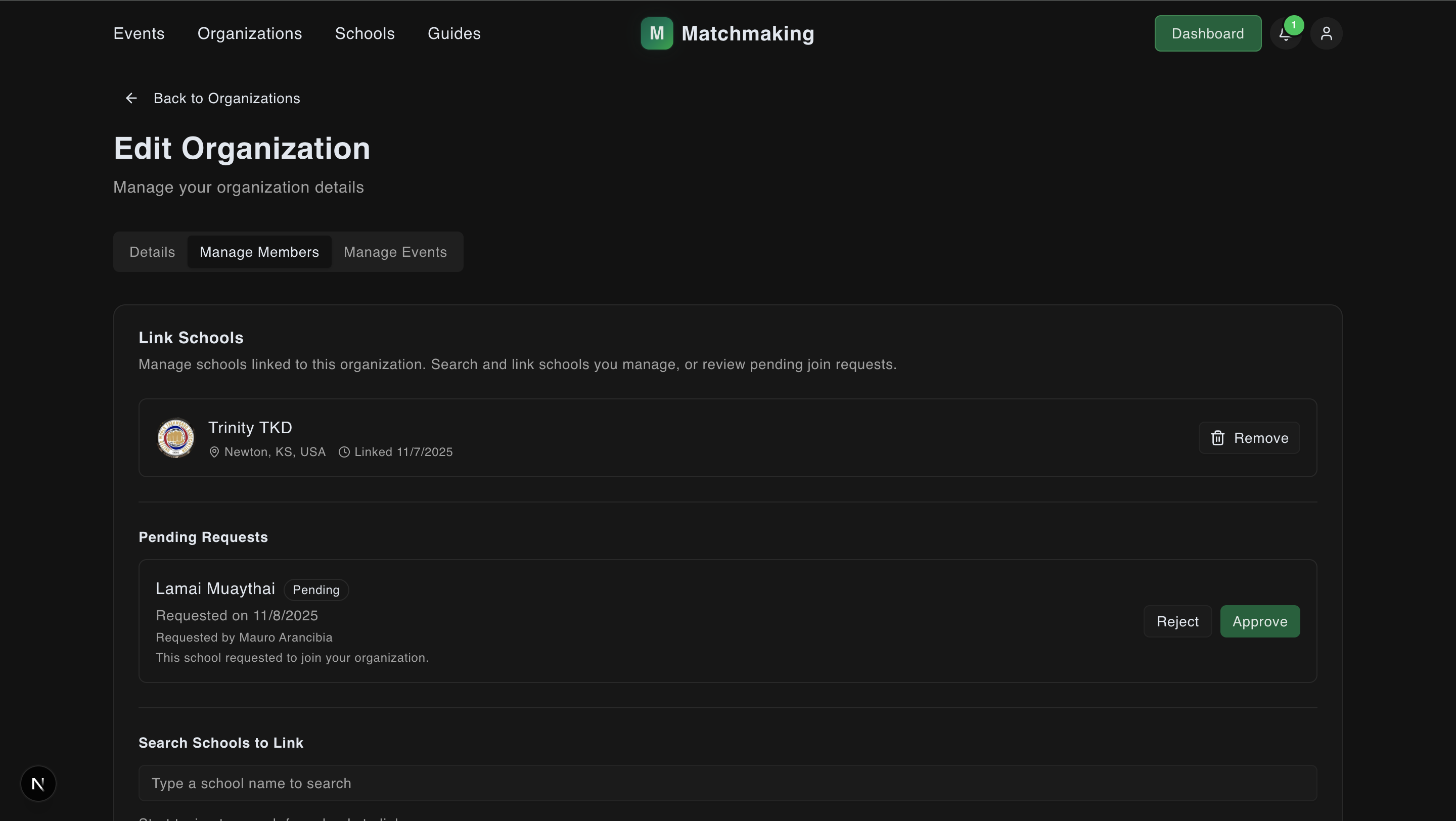 Manage Members tab showing pending join requests